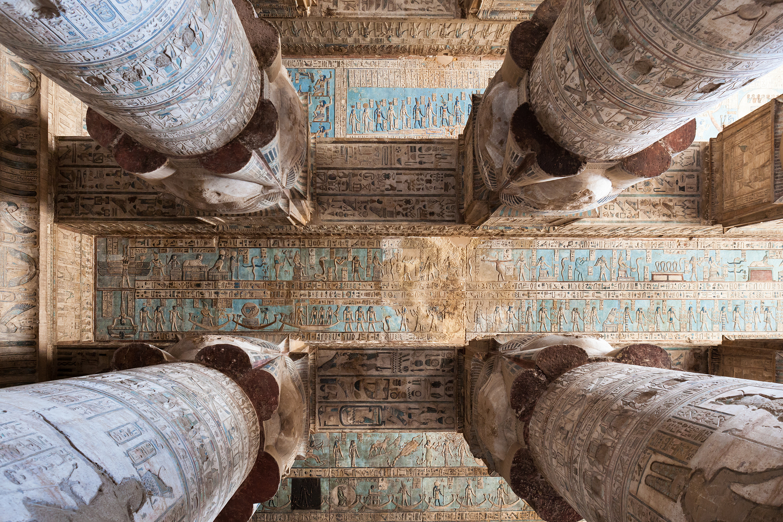 Hathor, Violet Glenton, Travel Blogger