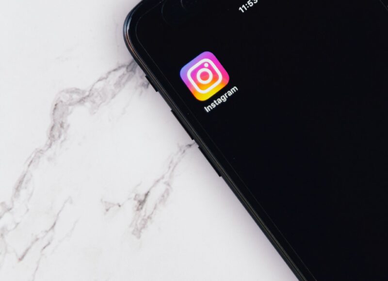 instagram, Violet Glenton