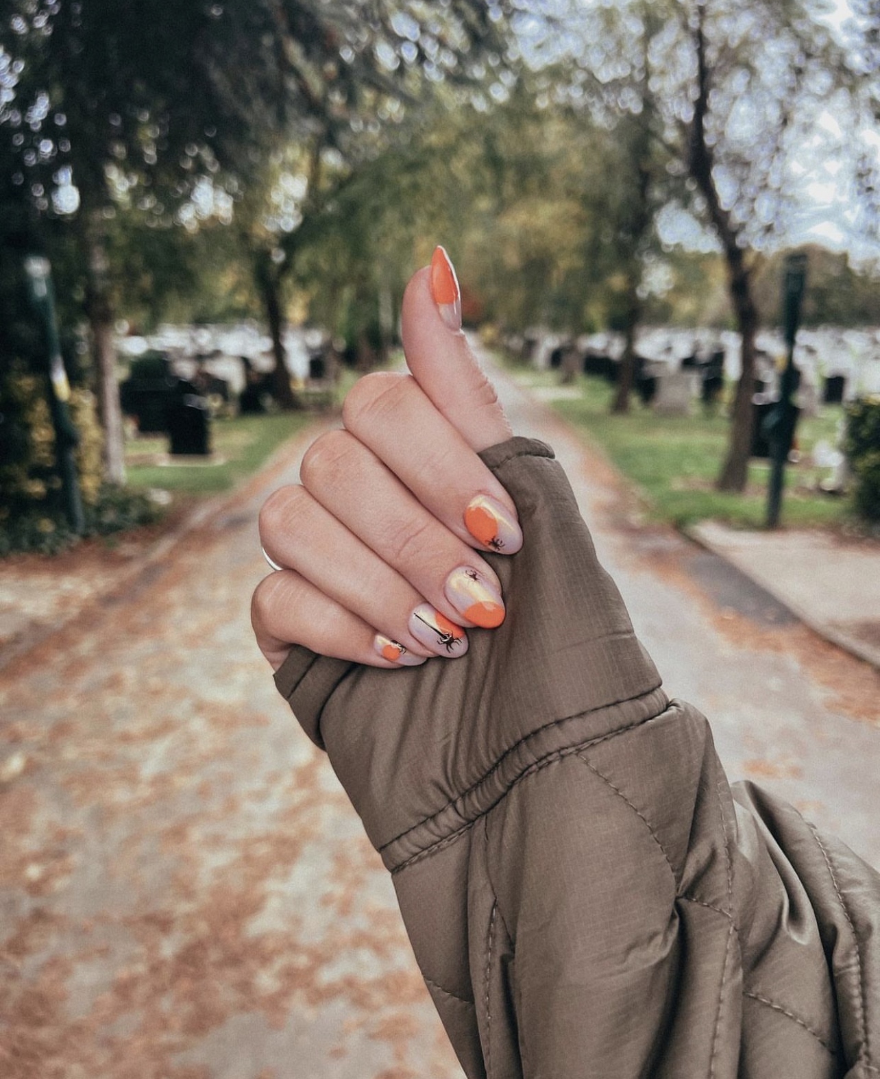autumnal nails