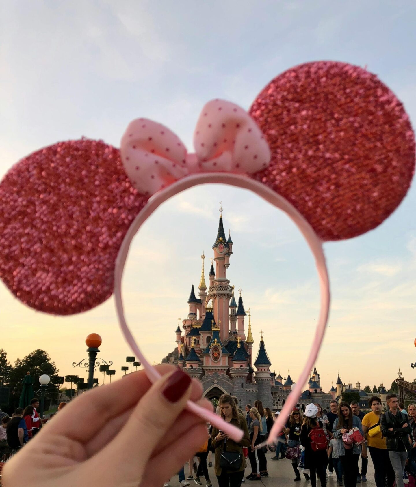 disneyland paris, Violet Glenton