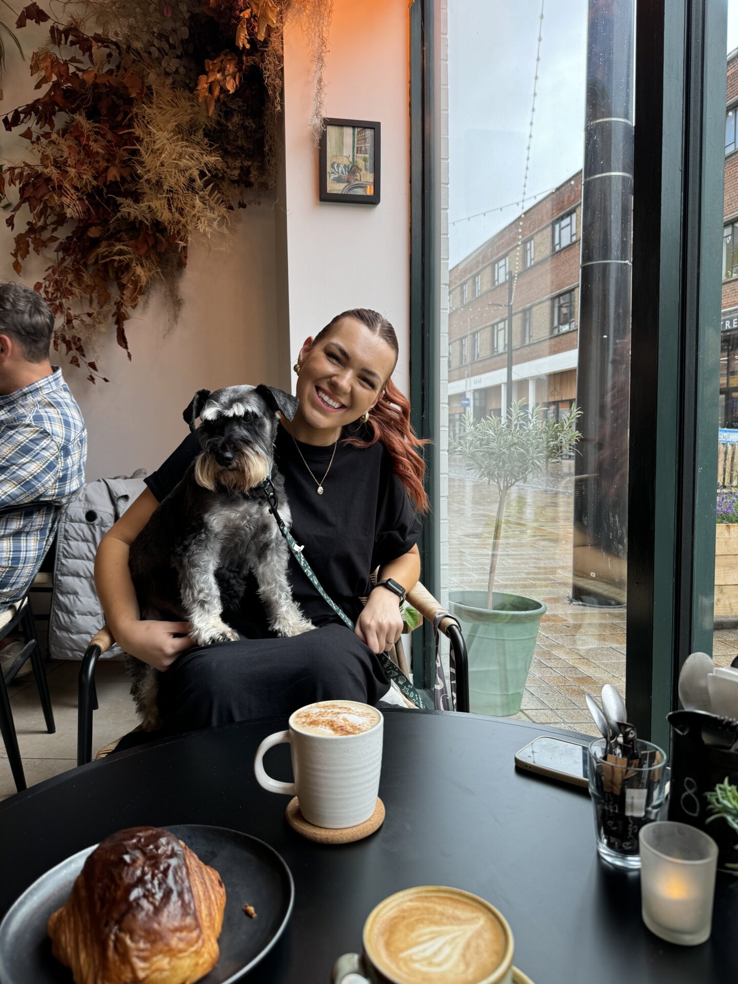 Dog friendly cafes, Violet Glenton